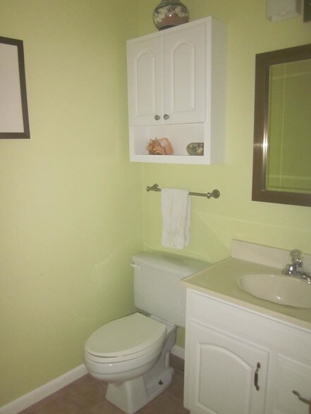 Building Photo - 175 Mill Pond Rd