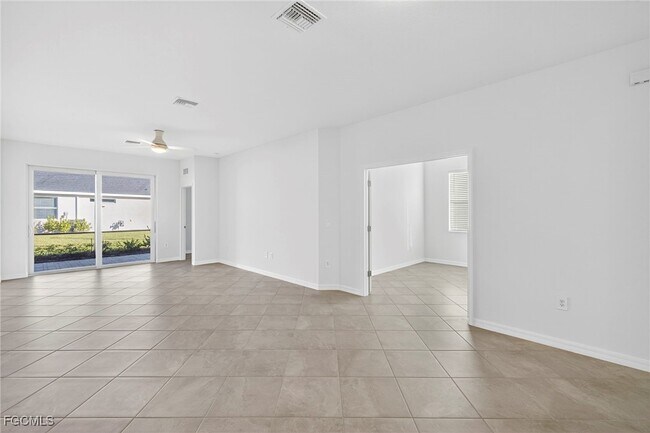 Building Photo - 14867 Anchorage Rd