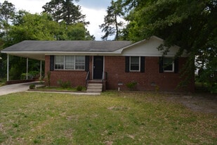 Building Photo - 129 Miranda Rd