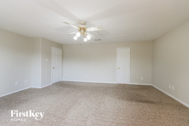 Building Photo - 21110 Covington Bridge Ln