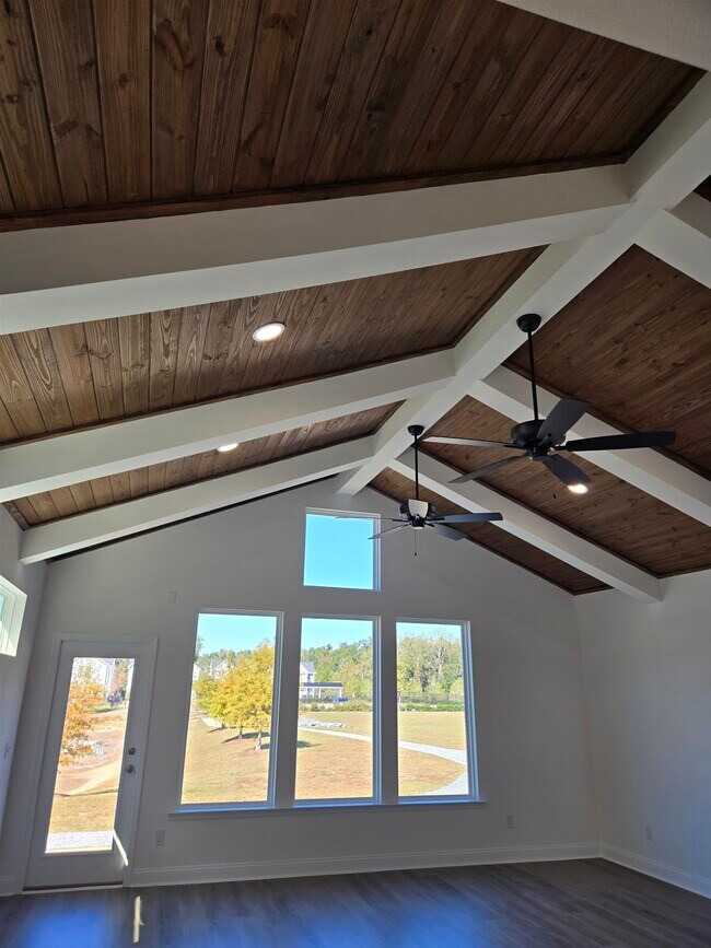 Building Photo - 5684 Native Oak Dr