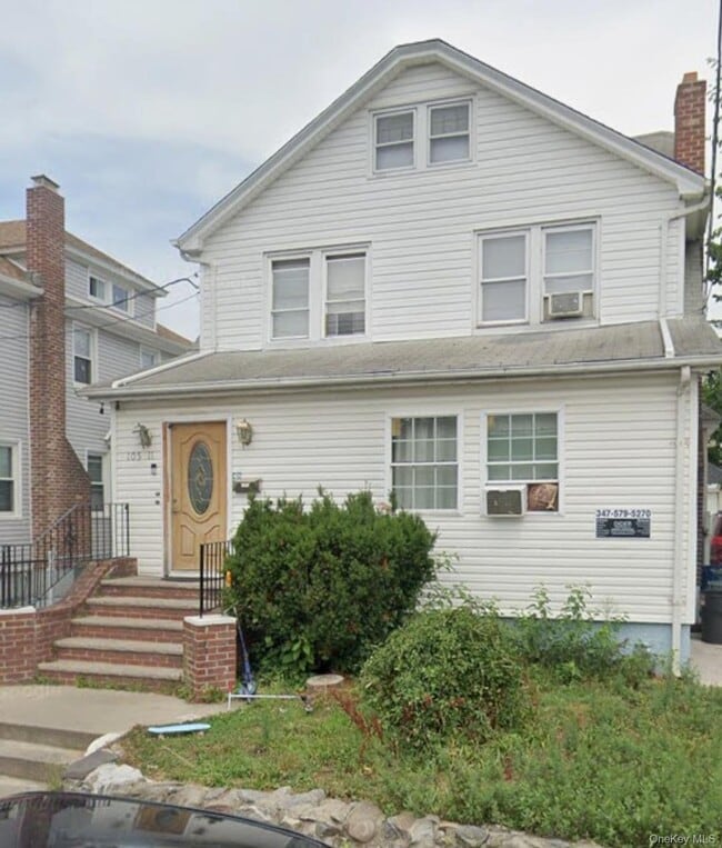 Building Photo - 105-11 193rd St