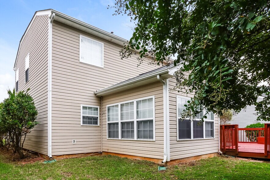 Building Photo - 3815 Green Pasture Rd