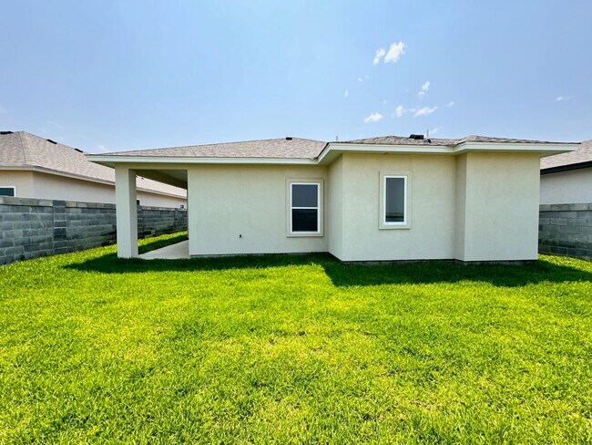 Building Photo - 1405 Eagles Ln