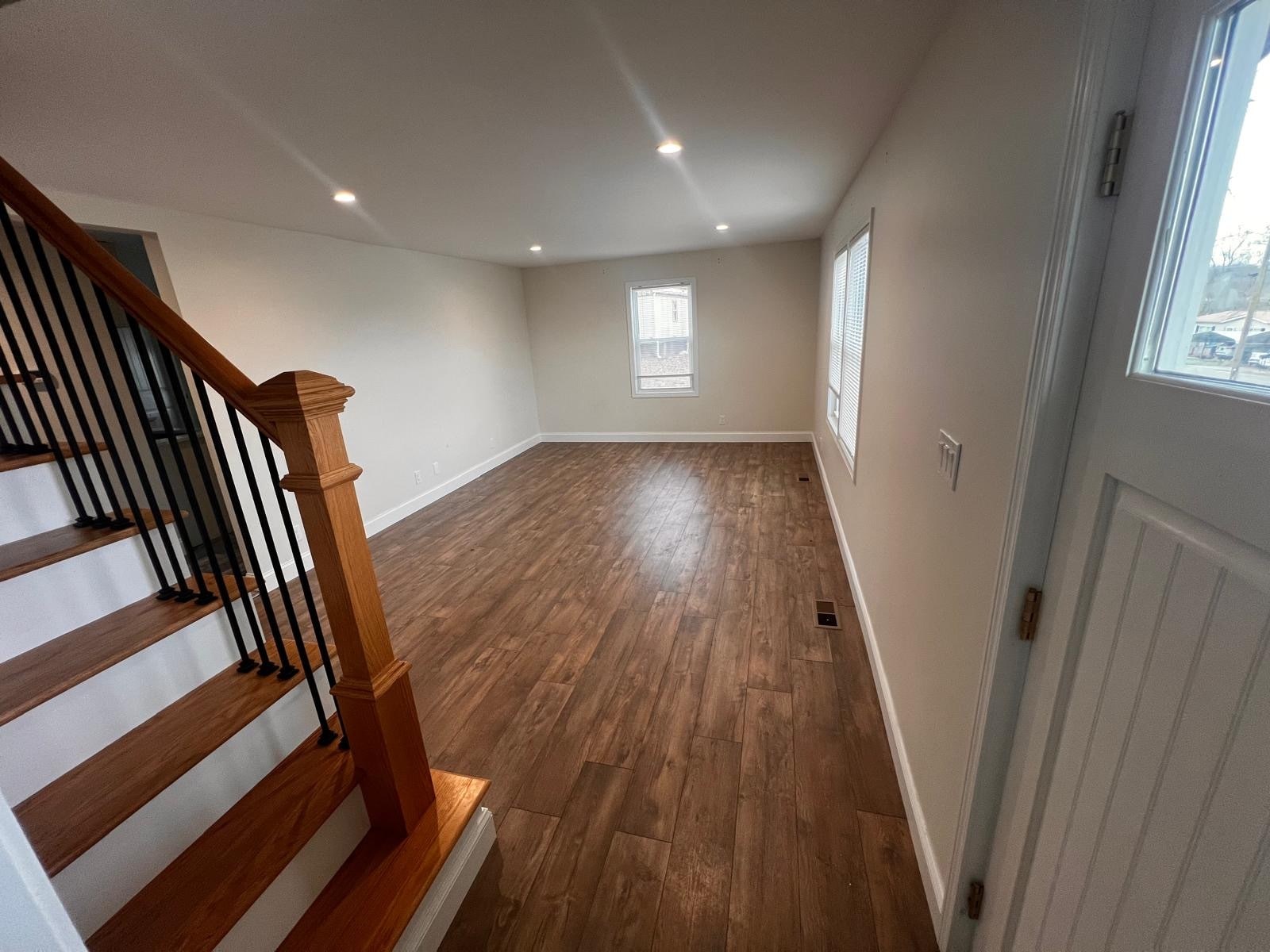 Building Photo - 613 Wallace Harris Ave