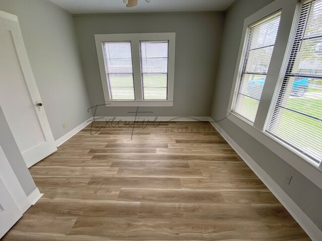 Building Photo - Newly renovated 3-Bedroom Home for Rent in...