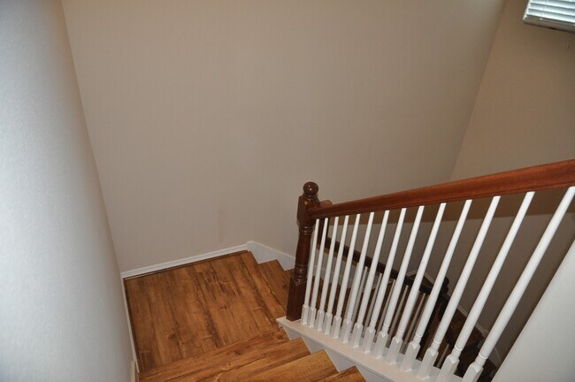 Building Photo - 20913 Sunrise Pine View Ln