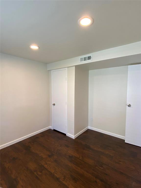Building Photo - 1401 N Independence Ave