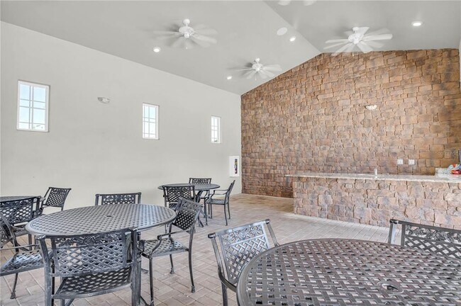 Building Photo - 15508 High Bell Pl