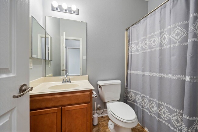 Building Photo - 8815 Rollick Dr