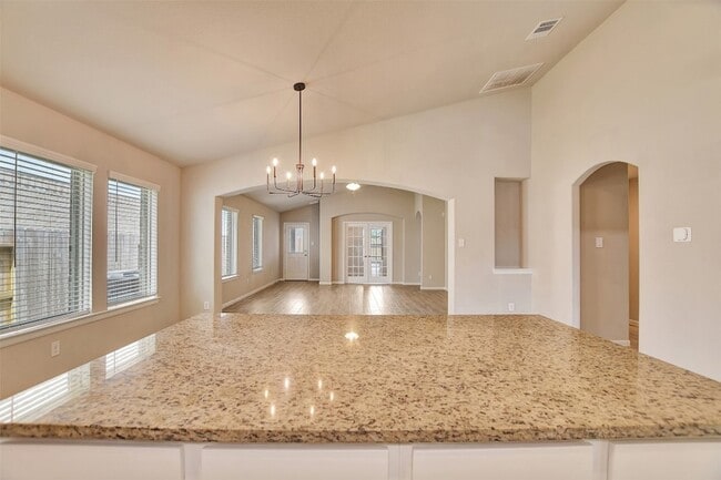 Building Photo - 388 Kendall Crest Dr