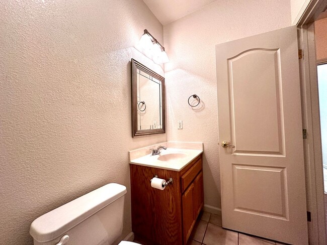 Building Photo - 3 Bedroom House Coming Available