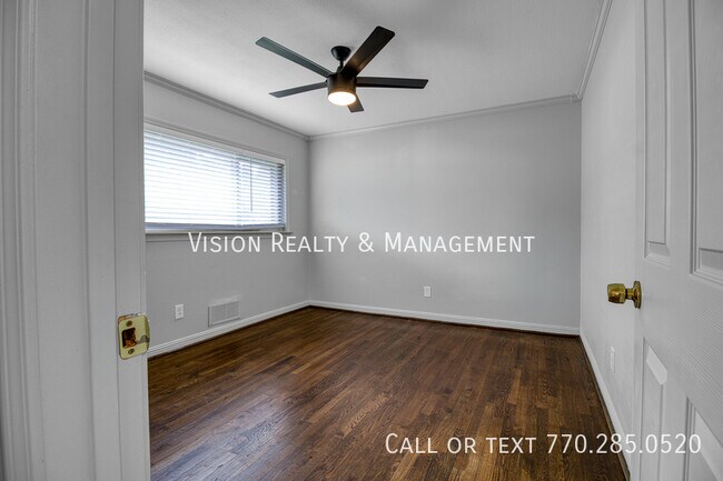 Building Photo - 3447 Pierce St