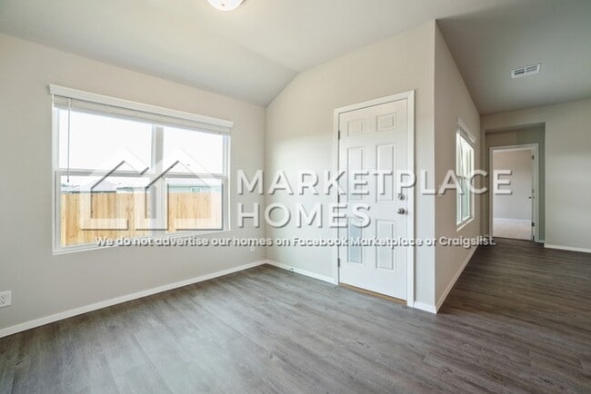 Building Photo - 14910 E 39th St S