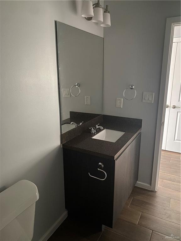 Building Photo - 11 Luz Divina St