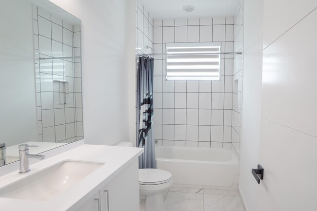 Building Photo - 17350 Sea Blossom Way