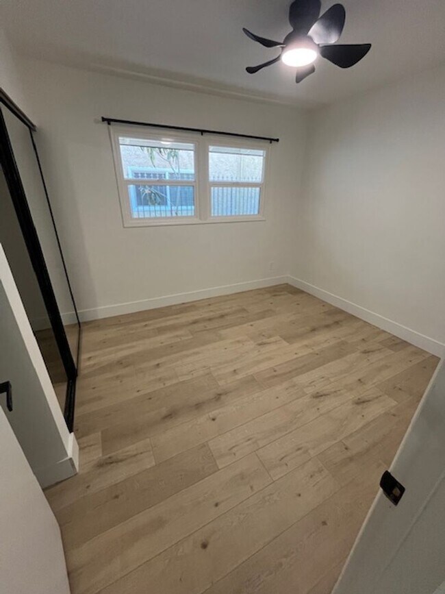 Building Photo - Ball Road Anaheim