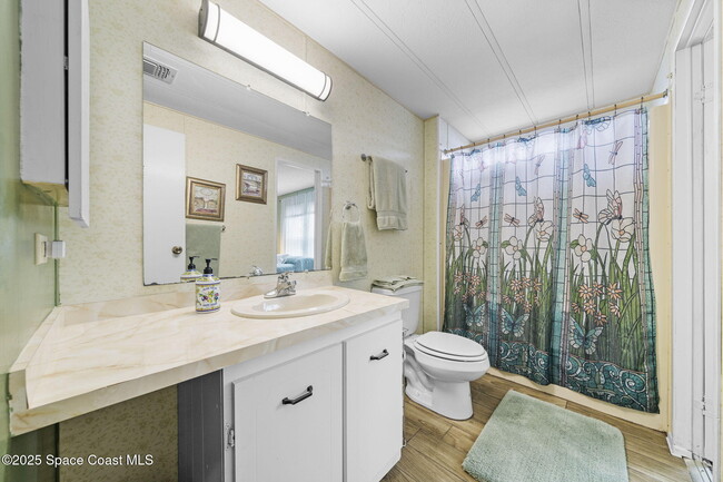 Building Photo - 345 Avocado Dr