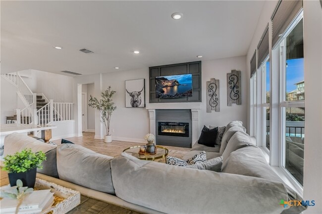 Building Photo - 109 Kyndals Meadow Cove