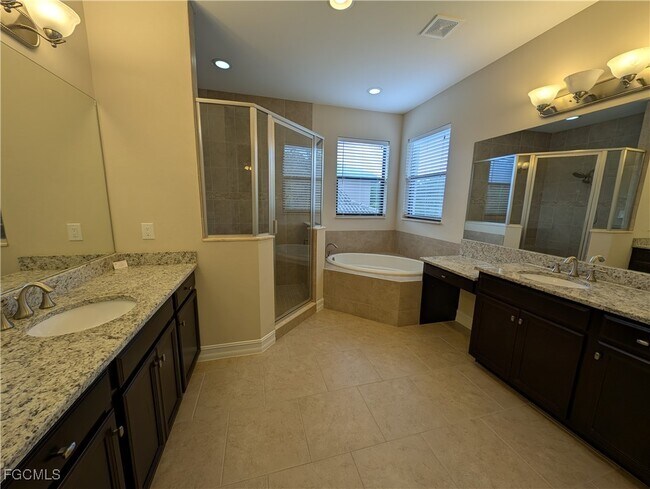 Building Photo - 14335 Tuscany Pointe Trl