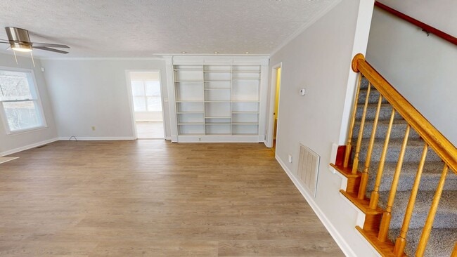 Building Photo - Updated 4 Bedroom w/ Privacy Fence in Jack Britt School District!