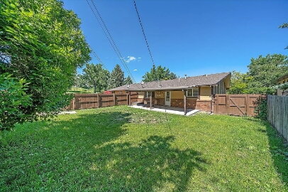 Building Photo - **FIRST MONTH FREE**!!  Immacutate, FULLY FURNISHED 2-Bed - 1 Bath Duplex with Garage & Fenced Ya...