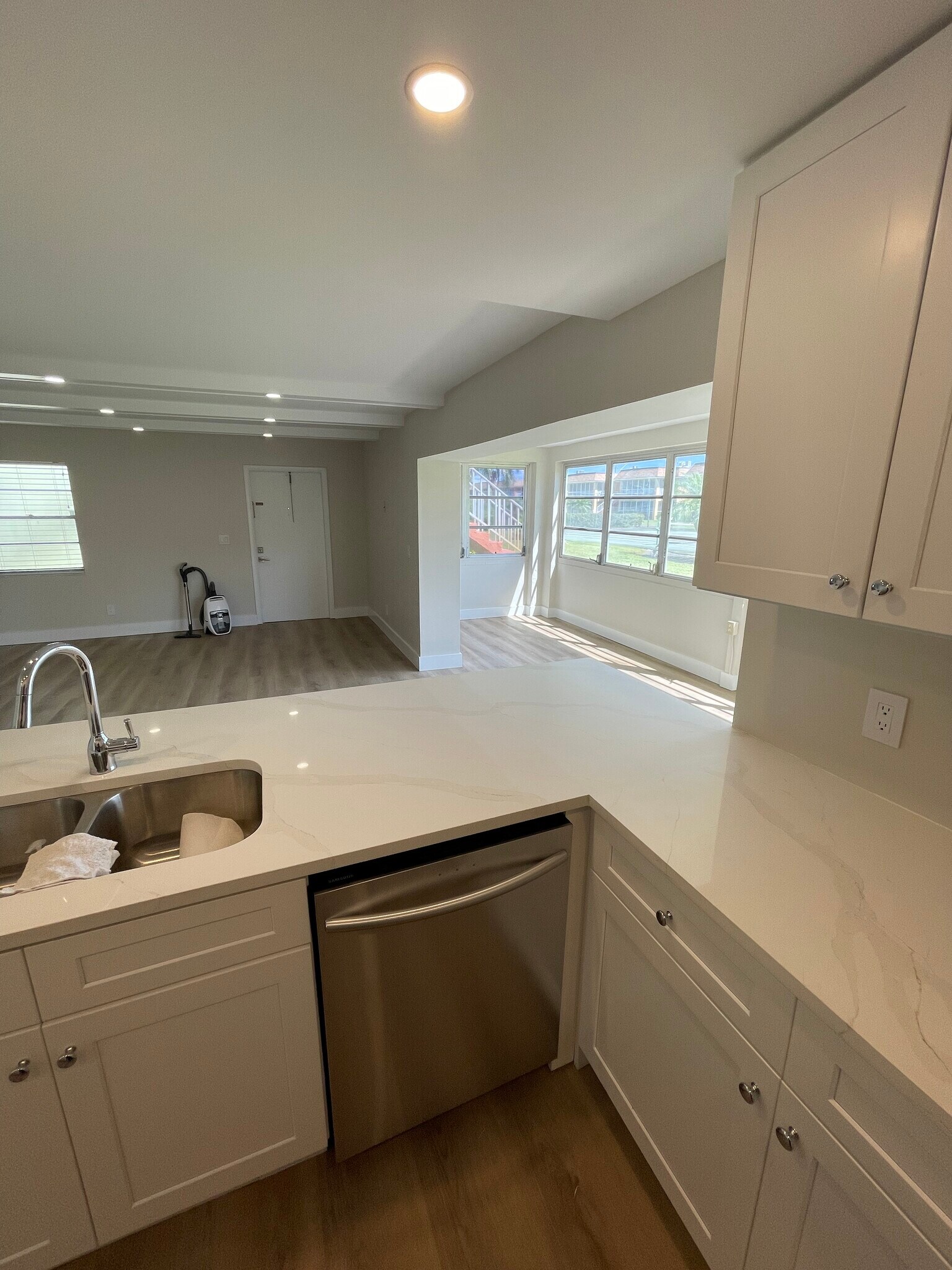 Building Photo - 1400 Pompei Ln