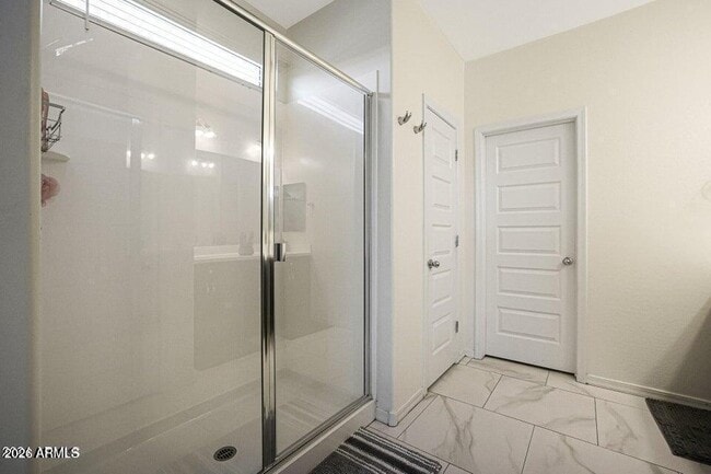 Building Photo - 2112 S 123rd Ln