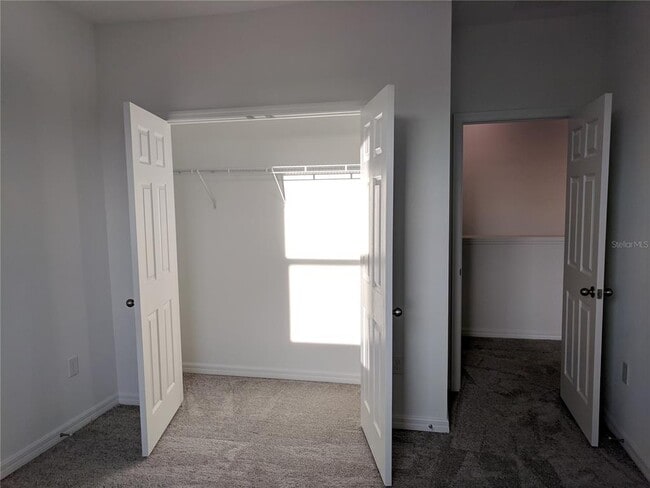 Building Photo - 15313 Willow Arbor Cir