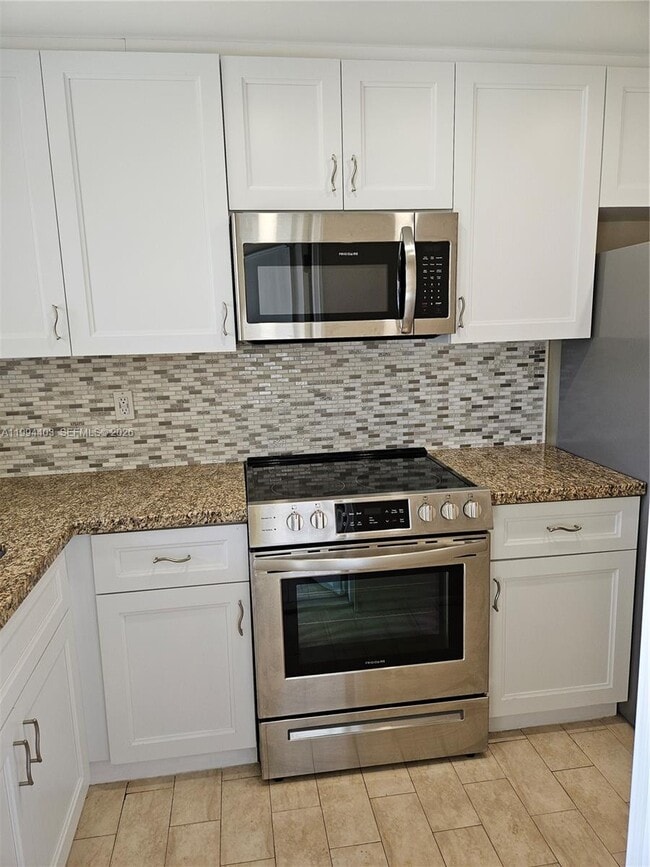 Building Photo - 250 Layne Blvd