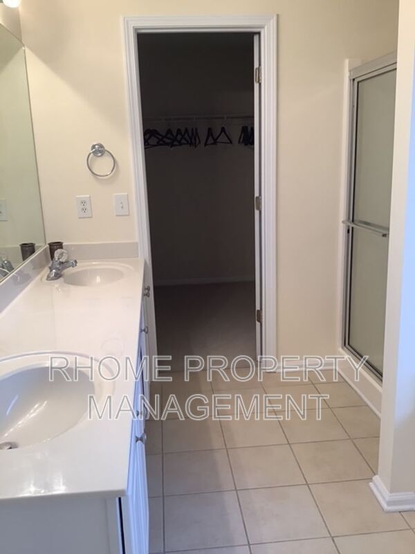 Building Photo - 4510 Greycliff Pointe