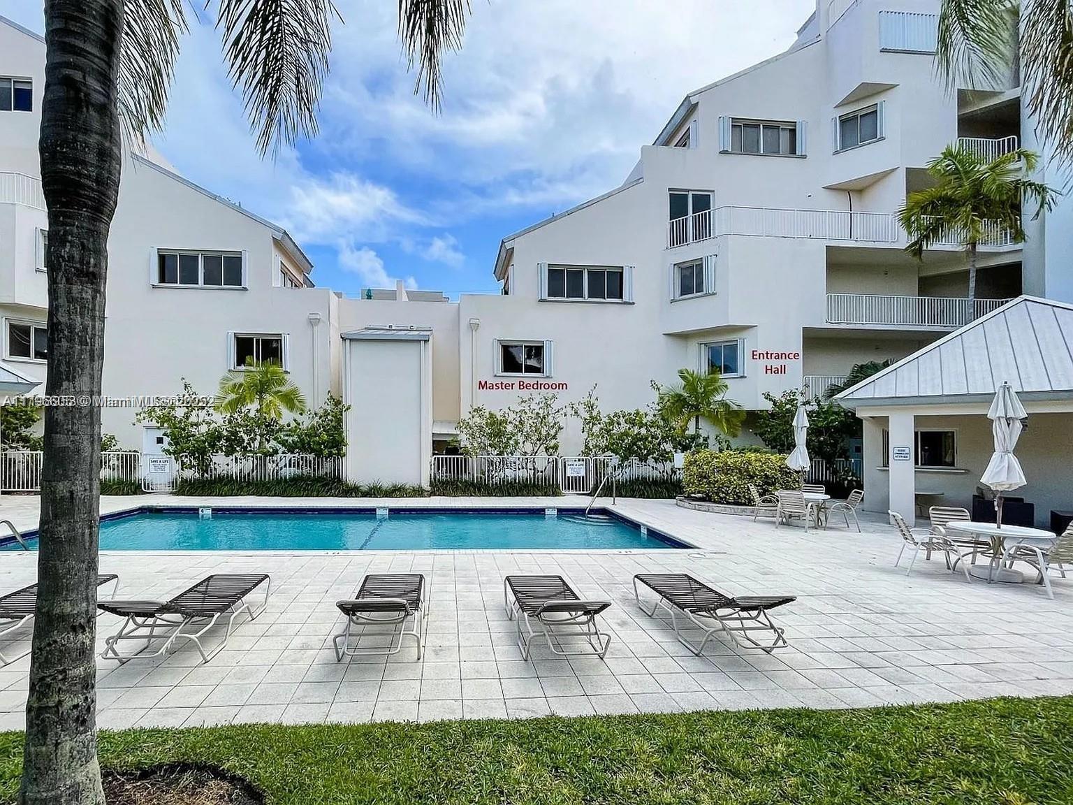 Building Photo - 50 Ocean Lane Dr
