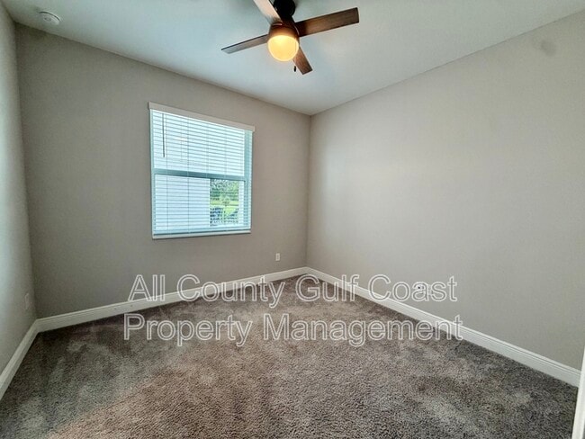 Building Photo - 8132 Tea Olive Ter