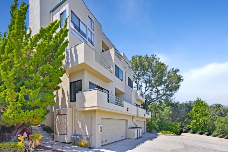Building Photo - 430 Portofino Dr