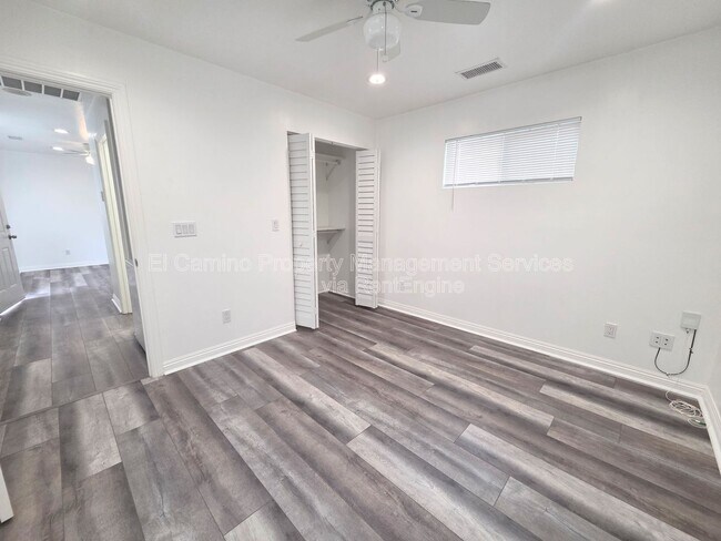 Building Photo - 8145 San Carlos Ave