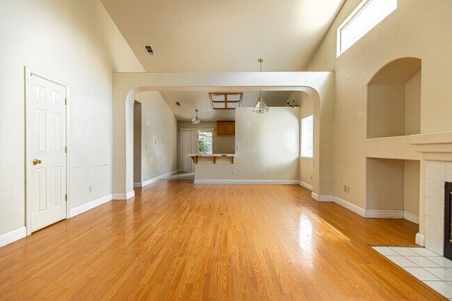 Building Photo - 4610 Fosberg Rd