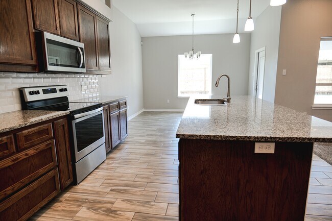 Building Photo - 7509 Miriam Vale Ct