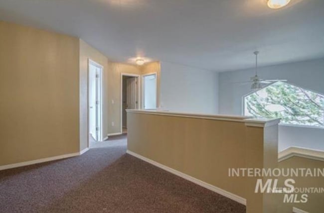 Building Photo - Townhome Columbia Village – Close to Everything Boise Offers