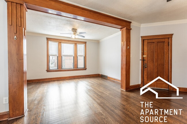 Building Photo - 3602 W Grace St