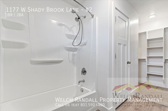 Building Photo - 1177 Shady Brook Ln S