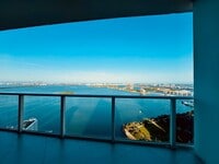 Building Photo - 2020 N Bayshore Dr