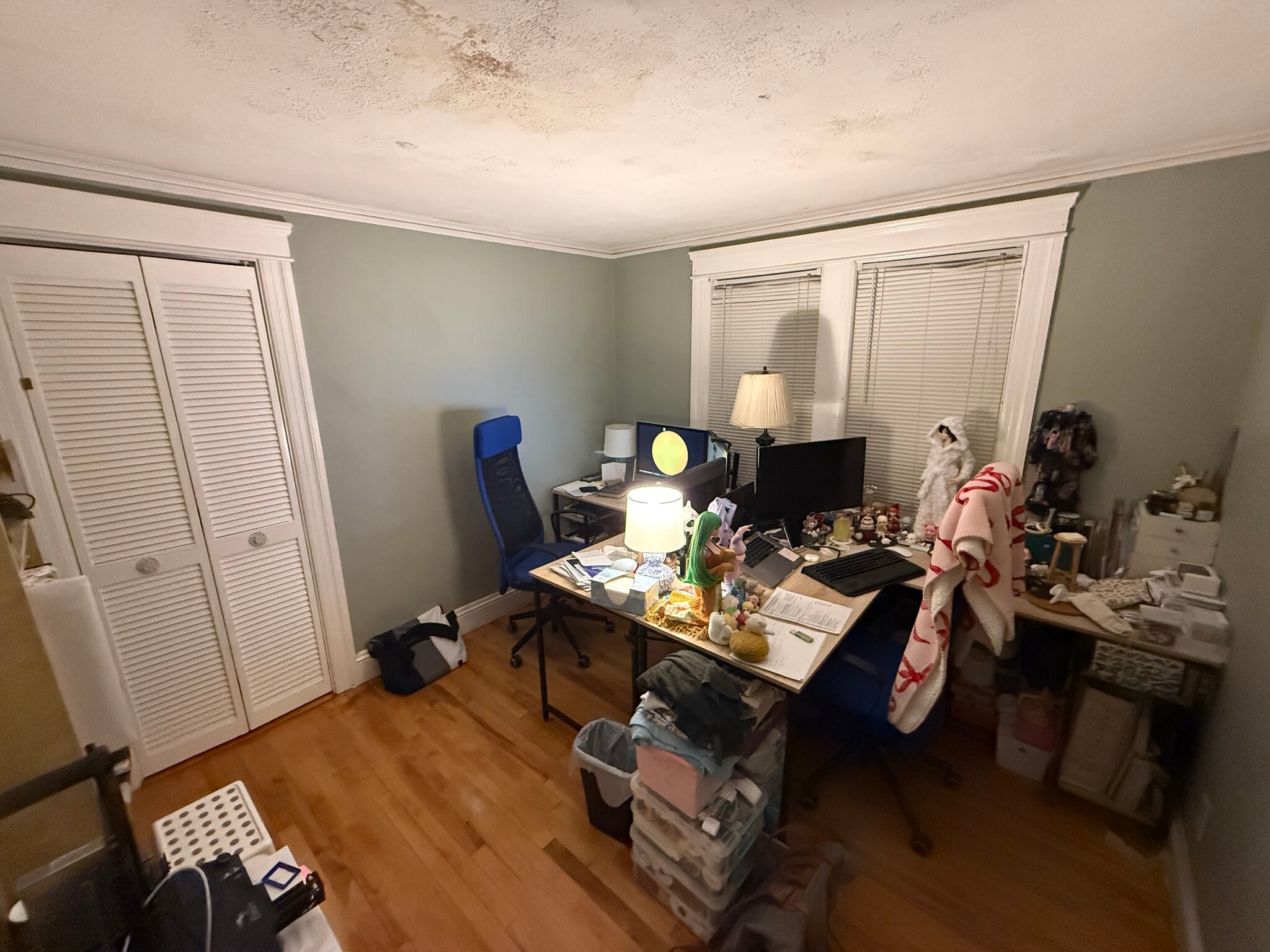 Building Photo - 304 Lake Ave