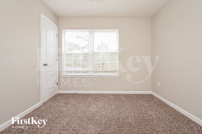 Building Photo - 107 Cane Ave