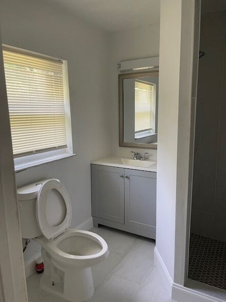 Building Photo - 1911 Boston Ave