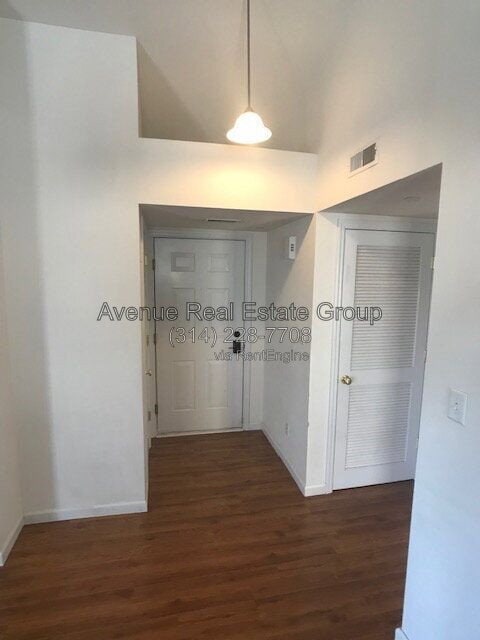 Building Photo - 11300 Spring Creek Ln