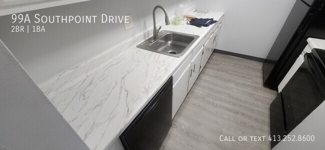 Building Photo - 99 Southpoint Dr