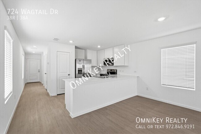 Building Photo - 724 Wagtail Dr