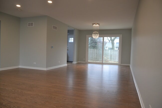 Building Photo - 1705 Central Ave