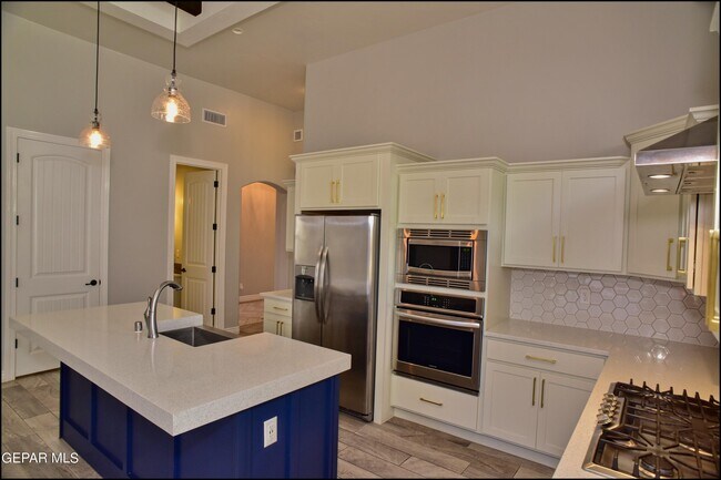 Building Photo - 7454 Wooden Nickel Dr