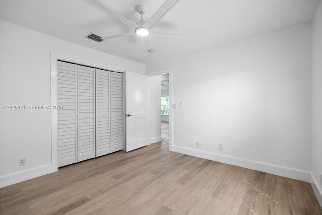 Building Photo - 5923 Loxahatchee Pines Dr